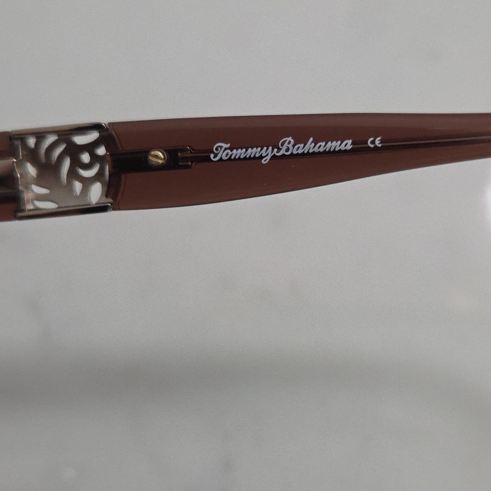 Tommy Bahama Brown Gradient Rectangle Eyeglasses Frames with Case - Picture 9 of 14